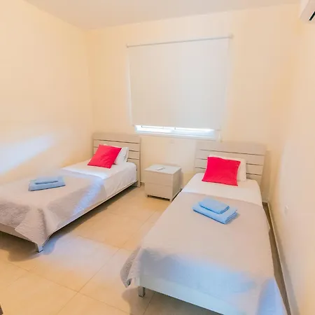 2 Bed, Kapparis, Mythical - 2d *